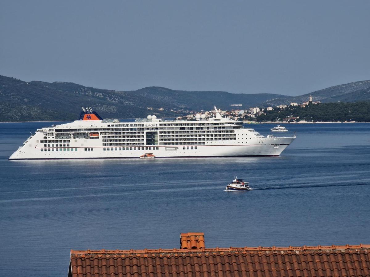 Apartmani Island Trogir Buitenkant foto