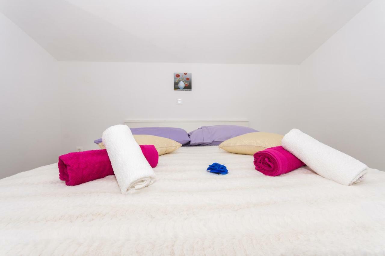 Apartmani Island Trogir Buitenkant foto