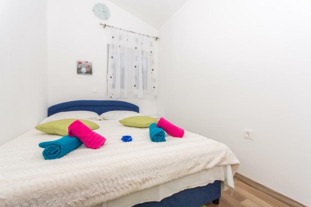Apartmani Island Trogir Buitenkant foto