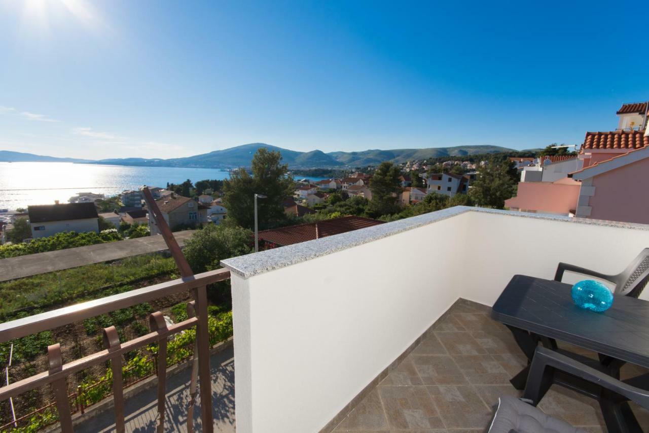 Apartmani Island Trogir Buitenkant foto