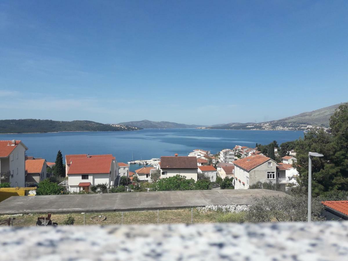 Apartmani Island Trogir Buitenkant foto